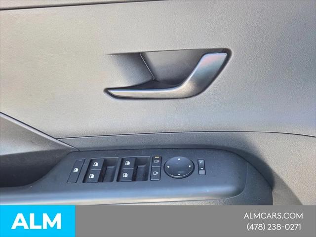 2025 Hyundai Kona SEL Convenience