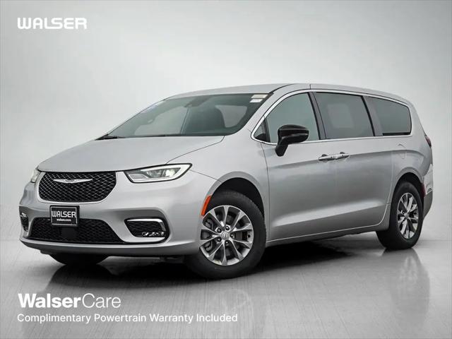 2026 Chrysler Pacifica Select AWD for sale in Hopkins, MN