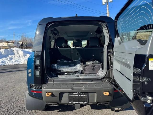 2026 Land Rover Defender P635 OCTA