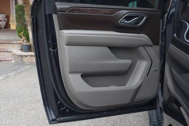 2022 Chevrolet Suburban 4WD Z71