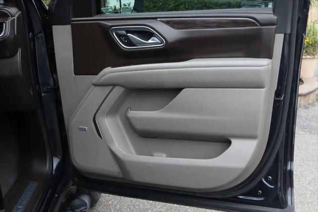 2022 Chevrolet Suburban 4WD Z71