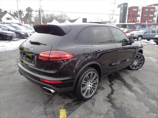 2016 Porsche Cayenne Cayenne