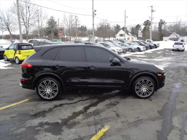 2016 Porsche Cayenne Cayenne