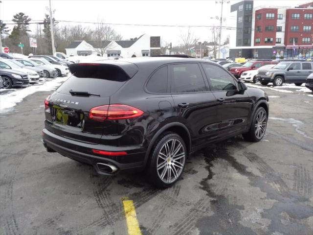 2016 Porsche Cayenne Cayenne