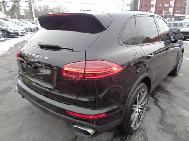 2016 Porsche Cayenne Cayenne