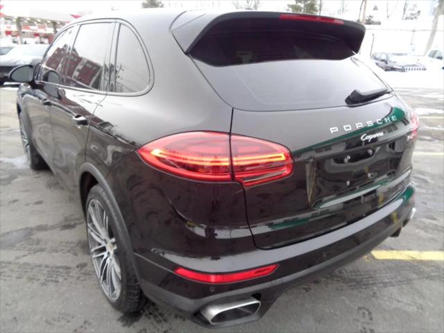 2016 Porsche Cayenne Cayenne