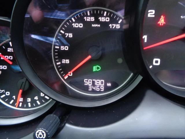 2016 Porsche Cayenne Cayenne