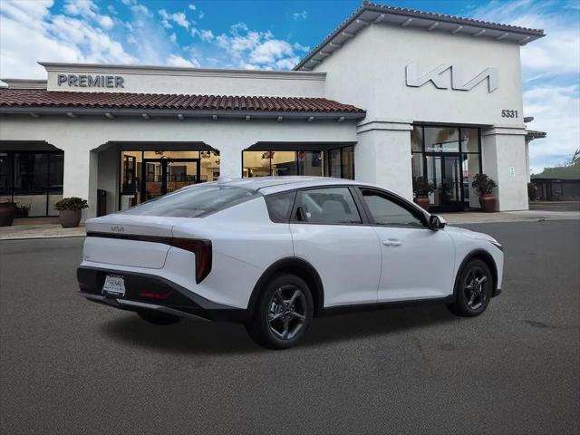 2026 Kia K4 LXS