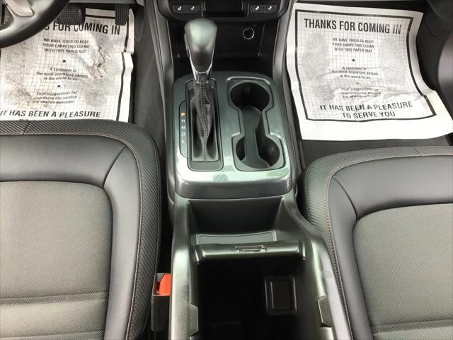 2022 GMC Canyon 4WD Crew Cab Short Box AT4 - Cloth