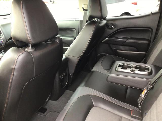 2022 GMC Canyon 4WD Crew Cab Short Box AT4 - Cloth