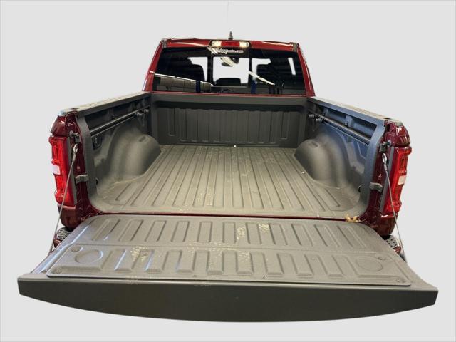 2025 Ram 1500 Big Horn Crew Cab 4x4 57 Box