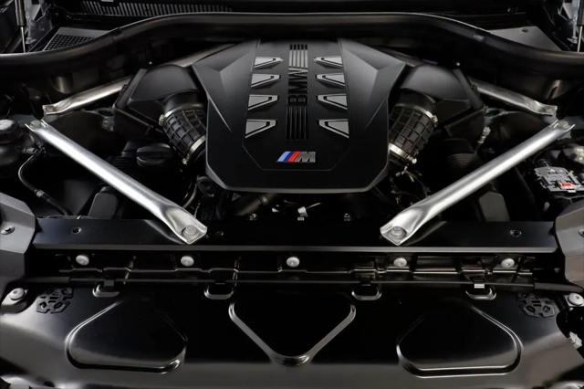 2026 BMW X7 M60i