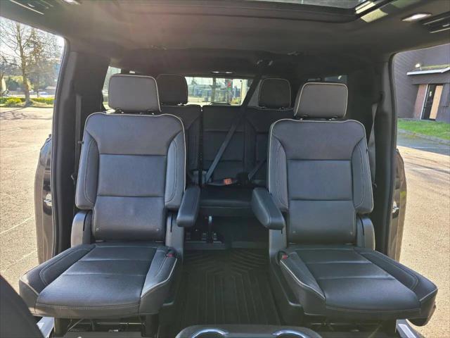 2023 GMC Yukon XL SLT