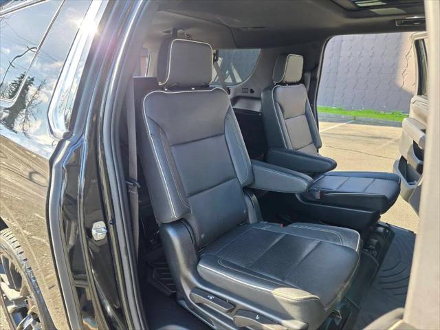 2023 GMC Yukon XL SLT
