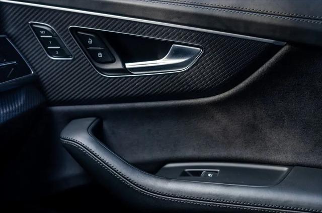 2023 Audi RS Q8 TFSI quattro Tiptronic