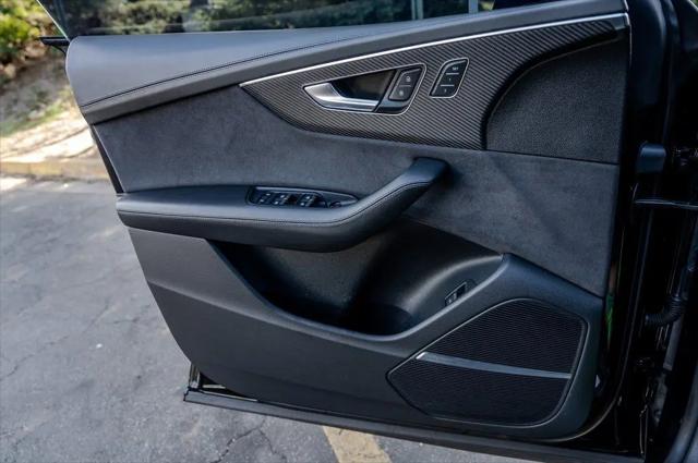 2023 Audi RS Q8 TFSI quattro Tiptronic