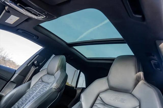 2023 Audi RS Q8 TFSI quattro Tiptronic