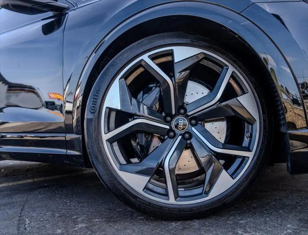 2023 Audi RS Q8 TFSI quattro Tiptronic
