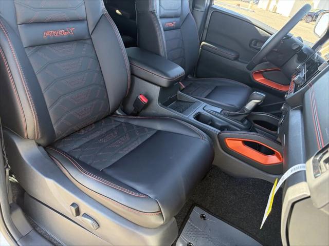 2026 Nissan Frontier Crew Cab PRO-X 4x2