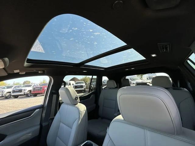 2026 GMC Acadia Elevation AWD