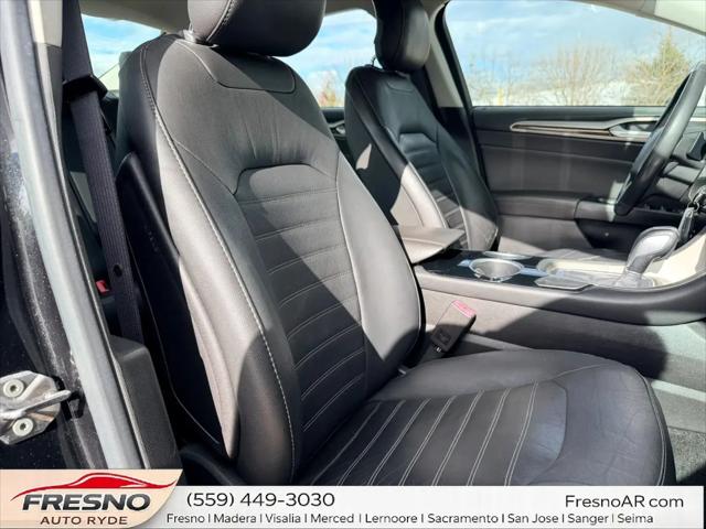 2013 Ford Fusion SE