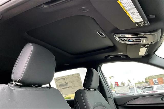 2026 Jeep Grand Cherokee L Altitude 4x4