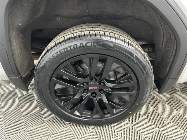 2022 GMC Sierra 1500 4WD Crew Cab Standard Box Denali