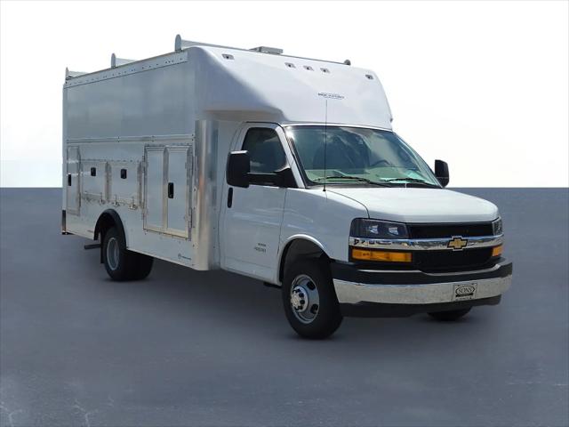 2026 Chevrolet Express Cutaway 4500 Van