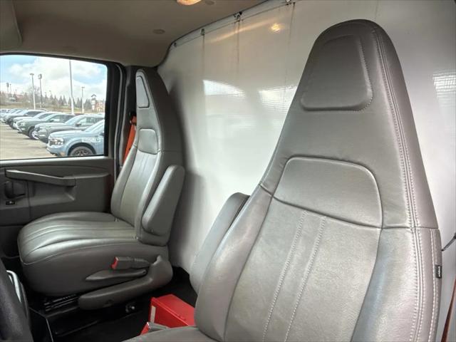 2024 Chevrolet Express Cutaway Work Van