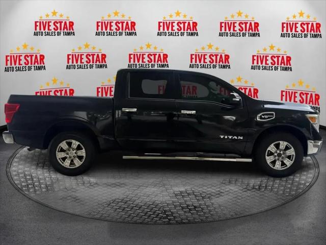 2017 Nissan Titan SV