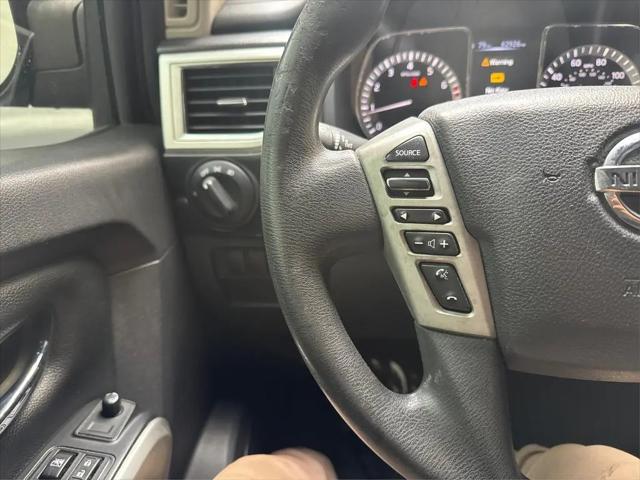 2017 Nissan Titan SV