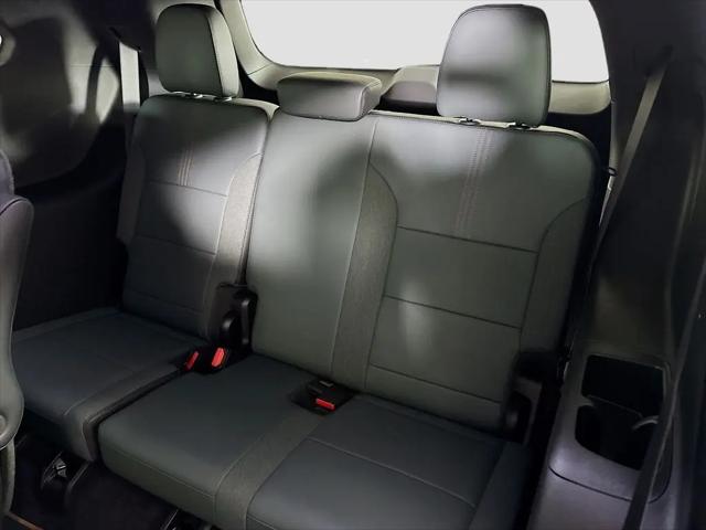 2026 GMC Acadia AT4 AWD