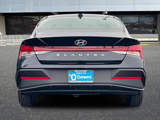 2026 Hyundai Elantra SE