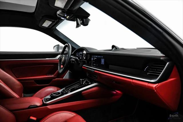 2021 Porsche 911 Turbo S