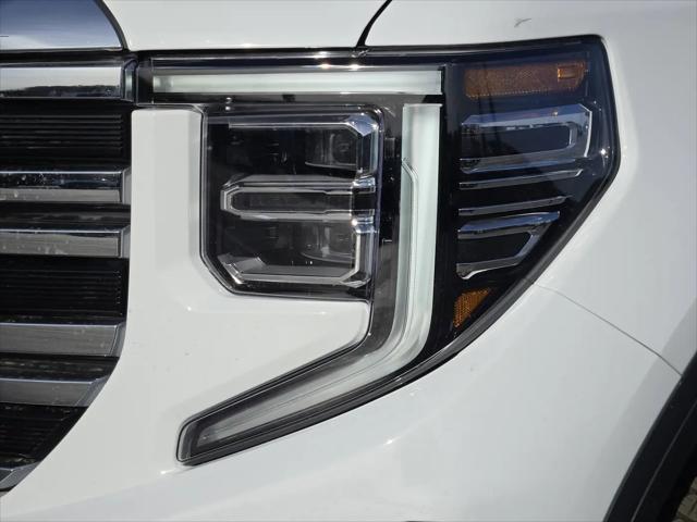 2026 GMC Sierra 1500 Crew Cab, Short Bed, SLT, 4WD