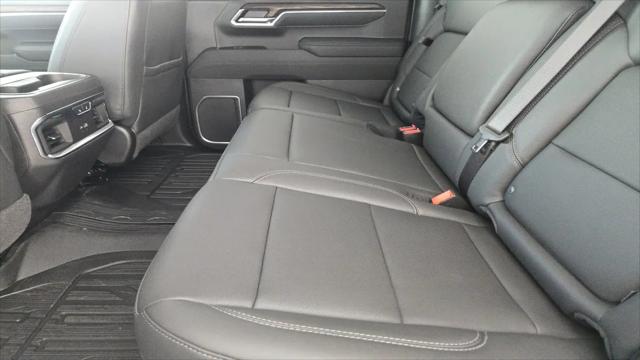 2026 GMC Sierra 1500 Crew Cab, Short Bed, SLT, 4WD