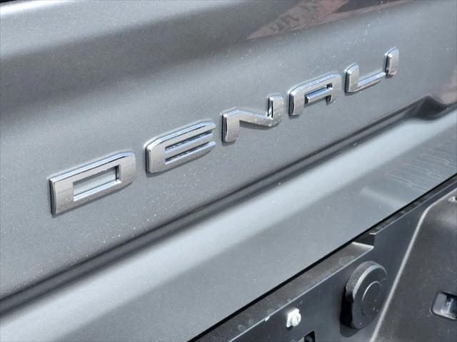 2026 GMC Sierra 3500HD Crew Cab, Long Bed, Denali Dual Rear Wheel, 4WD