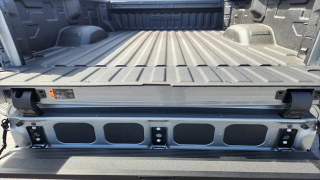 2026 GMC Sierra 3500HD Crew Cab, Long Bed, Denali Dual Rear Wheel, 4WD