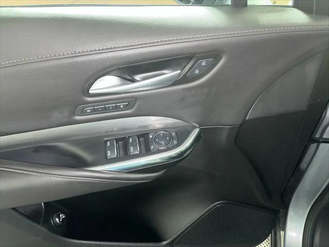 2025 Cadillac XT4 FWD Premium Luxury