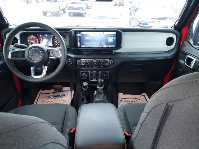 2024 Jeep Wrangler 4-Door Sahara 4x4