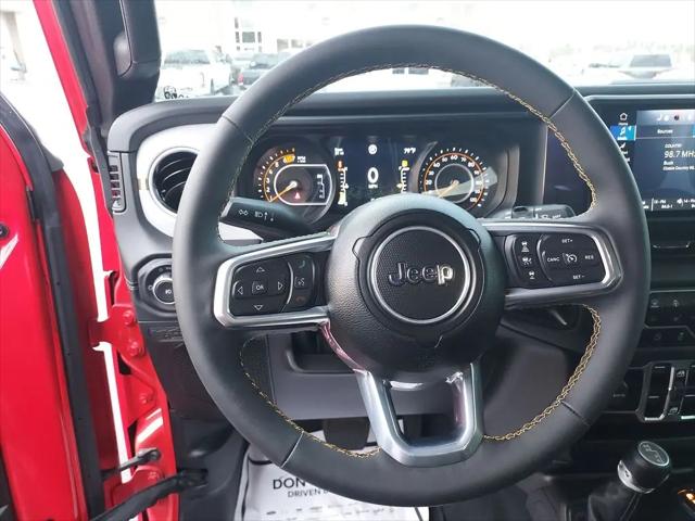 2024 Jeep Wrangler 4-Door Sahara 4x4