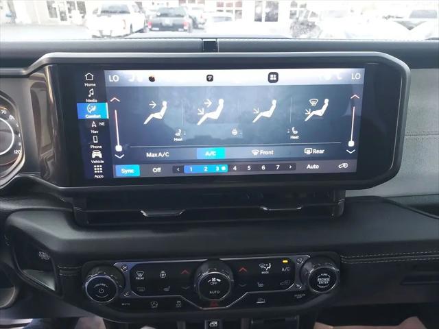2024 Jeep Wrangler 4-Door Sahara 4x4