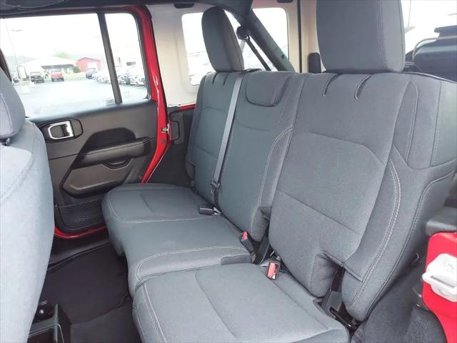 2024 Jeep Wrangler 4-Door Sahara 4x4