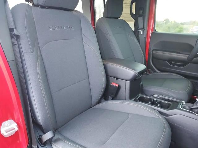 2024 Jeep Wrangler 4-Door Sahara 4x4