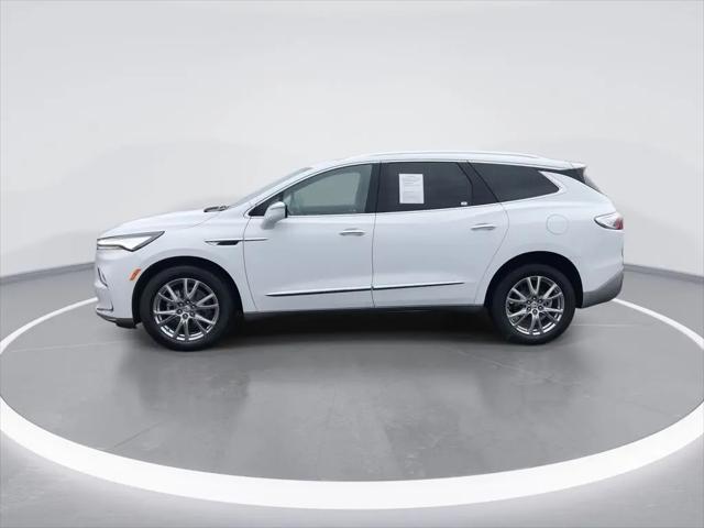 2023 Buick Enclave Essence AWD
