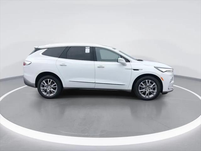 2023 Buick Enclave Essence AWD