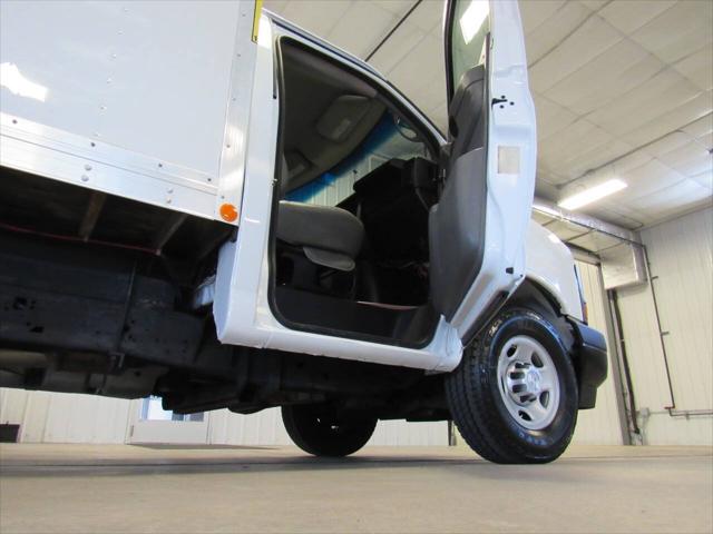 2015 Chevrolet Express Cutaway 3500