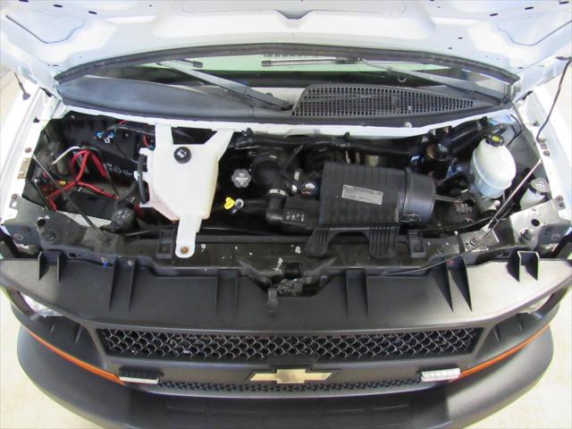 2015 Chevrolet Express Cutaway 3500