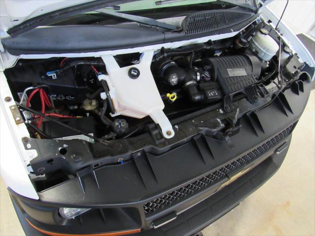 2015 Chevrolet Express Cutaway 3500