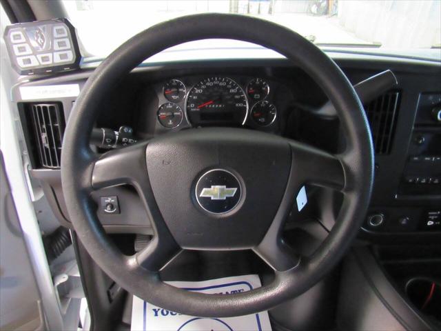 2015 Chevrolet Express Cutaway 3500